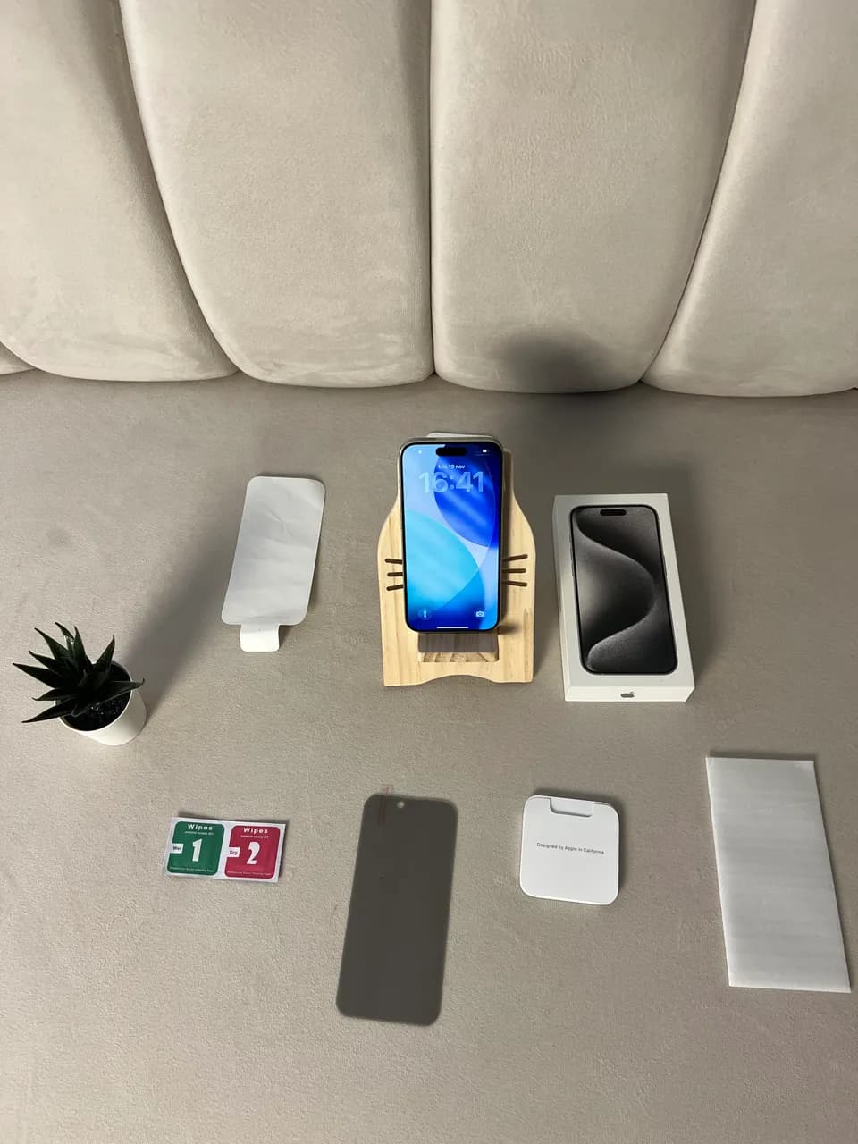 iPhone 15 Pro · 256 Go · Argent